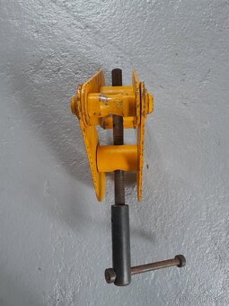 Prodám nosníkovou svěrku Yale YC 1T - 2