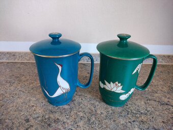 Dva hrníčky s pokličkou, - 2