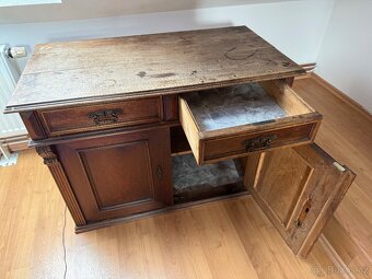 Komoda - starožitná - 2