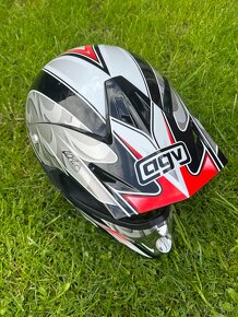Agv motokrosová helma - 2