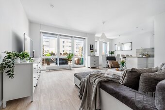Mezonetový byt 4+kk | 112 m2, terasa, sklep, 3x parking, pří - 2