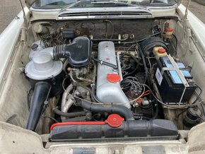 Mercedes Benz 220S W111 - 2