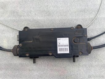 Parkovací brzda - Ford Focus C-Max - Modul EPB - 2