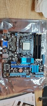 Základní deska M5A78L-M PLUS/USB3 + 2 x paměti PC3-1600 8Gb - 2