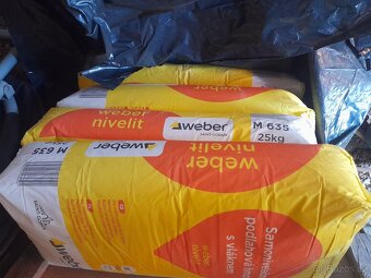 Samonivelační hmota Weber - 2