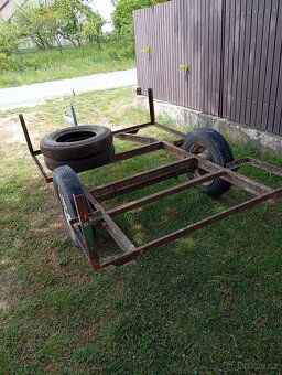 Přívěs za traktor, auto, čtyřkolku. - 2