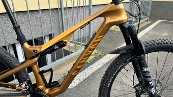 Canyon LuxTrail CF 7 Nový model - 2