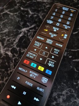 SAMSUNG 40" 102cm LED - 2