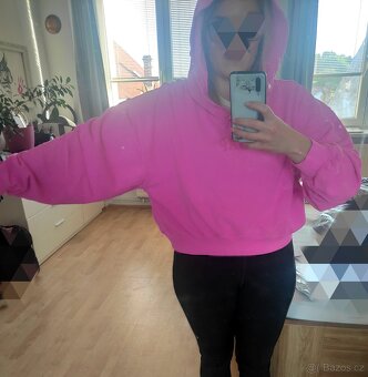 Oversize crop mikina s logem - 2
