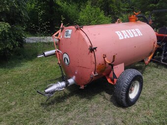 Prodám fekál BAUER 2200 Litrů - 2