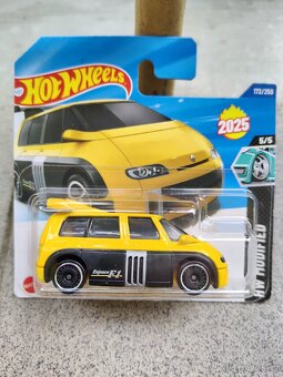 HOT WHEELS MODELY - 2