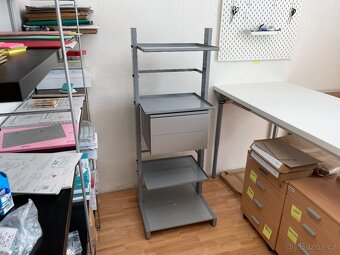 Ikea kovový policový systém - 2
