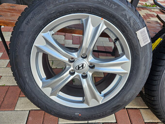 HYUNDAI nová alu sada 18" 235/60 TPMS Bridgestone - 2