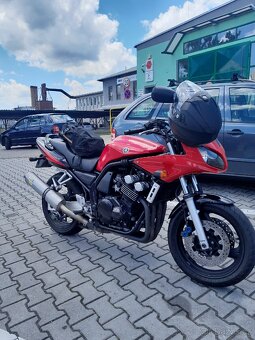 Yamaha Fazer FZS 600 - 2