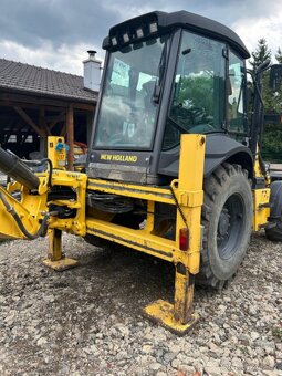 Traktorbagr New Holland B100C TC - 2