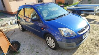 Ford Fiesta 1.3, 44 kW, rok 2006 – spolehlivý vůz za dobrou - 2