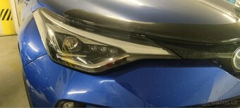 Prodám Toyotu C-HR 2.0 hybrid Selection. - 2