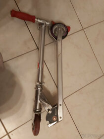 koloběžka Razor - 2