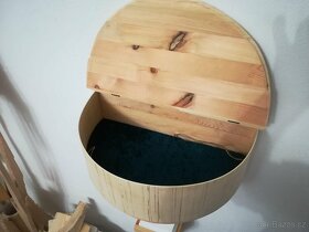 Stary secesní konzolový stolek - 2