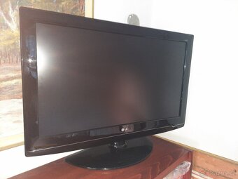 Prodám televizor LG - 2