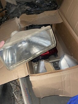 Citroen BX světla, nárazník, hydraulické koule - 2