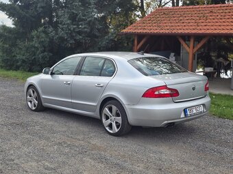 Skoda Superb 1.8i 2009 - 2