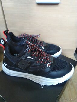 Tenisky lotto vel.40 nove - 2