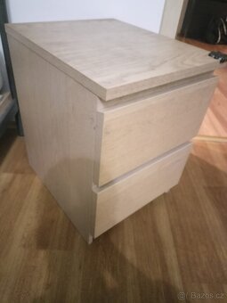 Noční stolek - 2