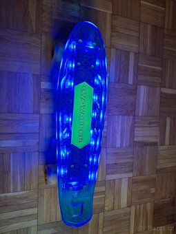 Pennyboard Worker ravery - 2