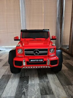 Elektrický Mercedes-Benz G63 6x6 - 2