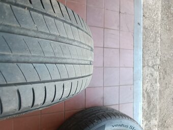 Letní pneu Michelin 215/65R17 - 2
