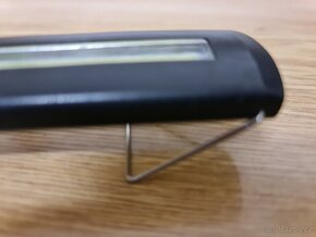 LED diodová svítilna baterka 3xAAA - 2