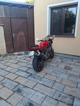 Aprilia rsv tuono - 2