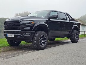 Dodge RAM 1500 LIMITED BLACK V8 HEMI 2024 - 2