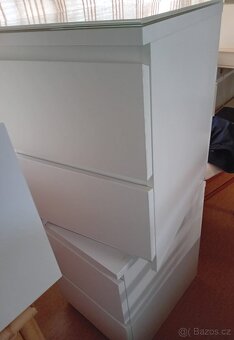 Postel IKEA 180/200 +STOLKY+ŠUPLÍKY nepoužívaná - 2