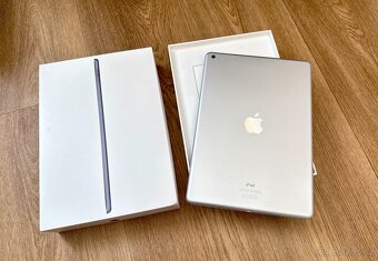 Apple iPad 10.2 8.generace, v záruce - 2