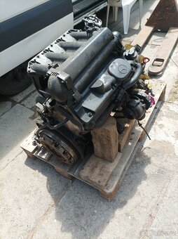 Díly motoru sprinter 903 - 2