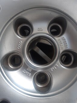 Audi - 2
