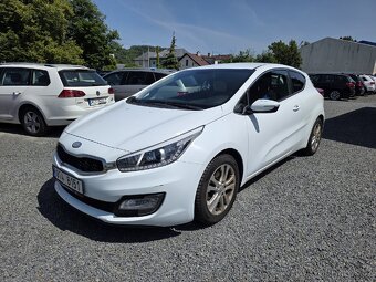 Kia Ceed 1.6 GDI 99kw Park senzor Benzín - 2