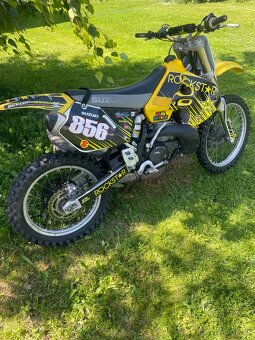 Suzuki RM 250 - 2