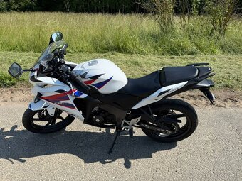 Honda CBR 125R r.v. 2013 - 2