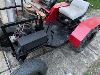 Dobrý den prodám traktor domácí výroby - 2
