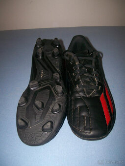 Kopačky ADIDAS DEPORTIVO - č. 39 1/3 - 2