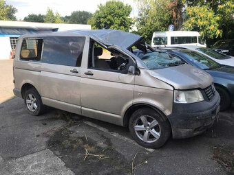 VW Transporter T5 2.5 tdi 96kw rv03 492000km - 2