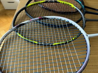 Rakety YONEX - Astrox 88s Pro, Astrox 66, Arcsaber 7 Tour, A - 2