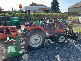 Kubota GT - 3 včetně příslušenství 4x4 - 2