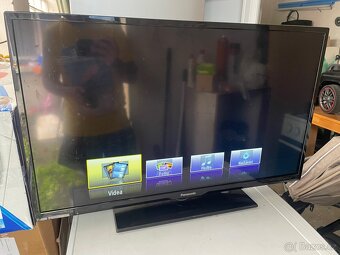 Televize Panasonic 80 cm - 2