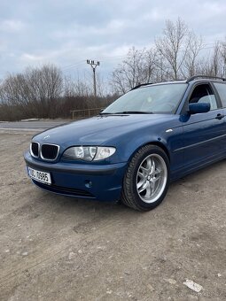 BMW E46 320i Touring - 2