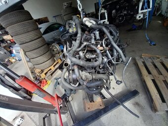 Motor ford transit 2.2 92 kw EU5 RWD - 2