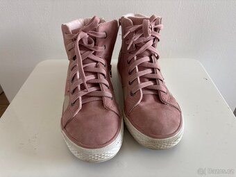Prodám růžové kotníkové boty Lotto 34/225 mmm - 2